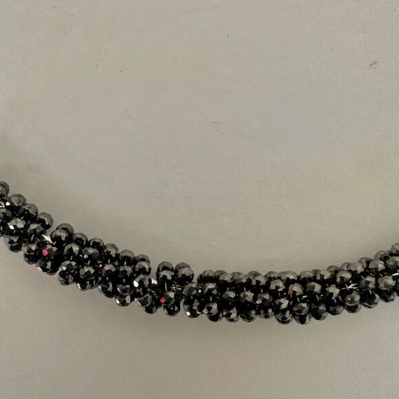 Grey beaded choker necklace - Picture 3 of 8